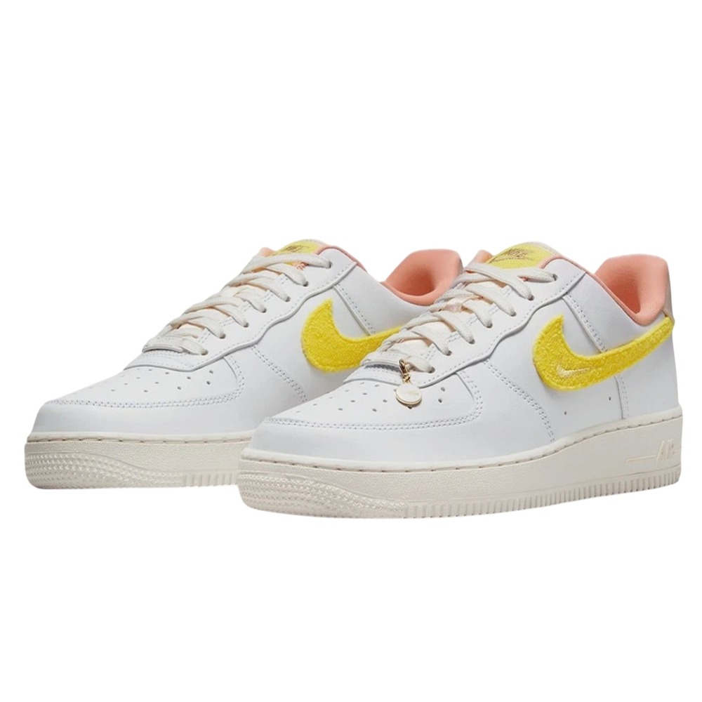 Nike Air Force 1 Low '07 Lx Mini Mama Women's DV2183-100 Yellow White Sz 7.5